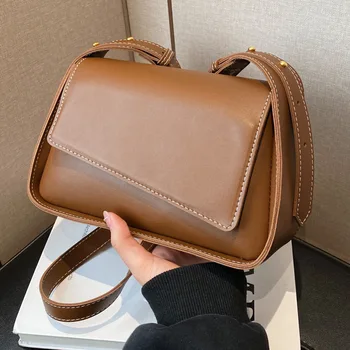 2023 Новая сумка-мессенджер, сумки через плечо для женщин, роскошная дизайнерская сумка с магнитной пряжкой, универсальный однотонный карман для мобильного телефона