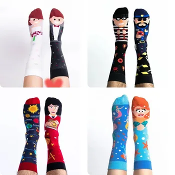 Асимметричные хлопчатобумажные носки с героями мультфильмов в стиле AB, забавные женские чулки, Новая пара модных спортивных мужских носков средней длины