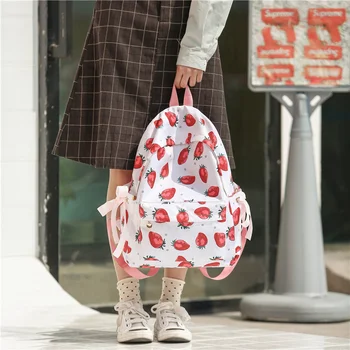 Повседневные рюкзаки, сумка через плечо для женщин, водонепроницаемый нейлоновый рюкзак, дорожный рюкзак Strawberry большой емкости